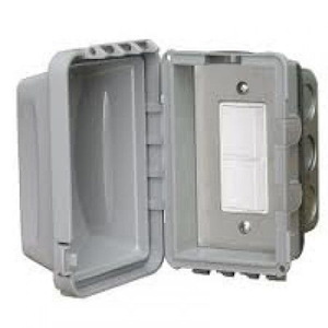 Accessory - Single Duplex Switch Flush Mount and Gang Box 20 Amp Per Pole